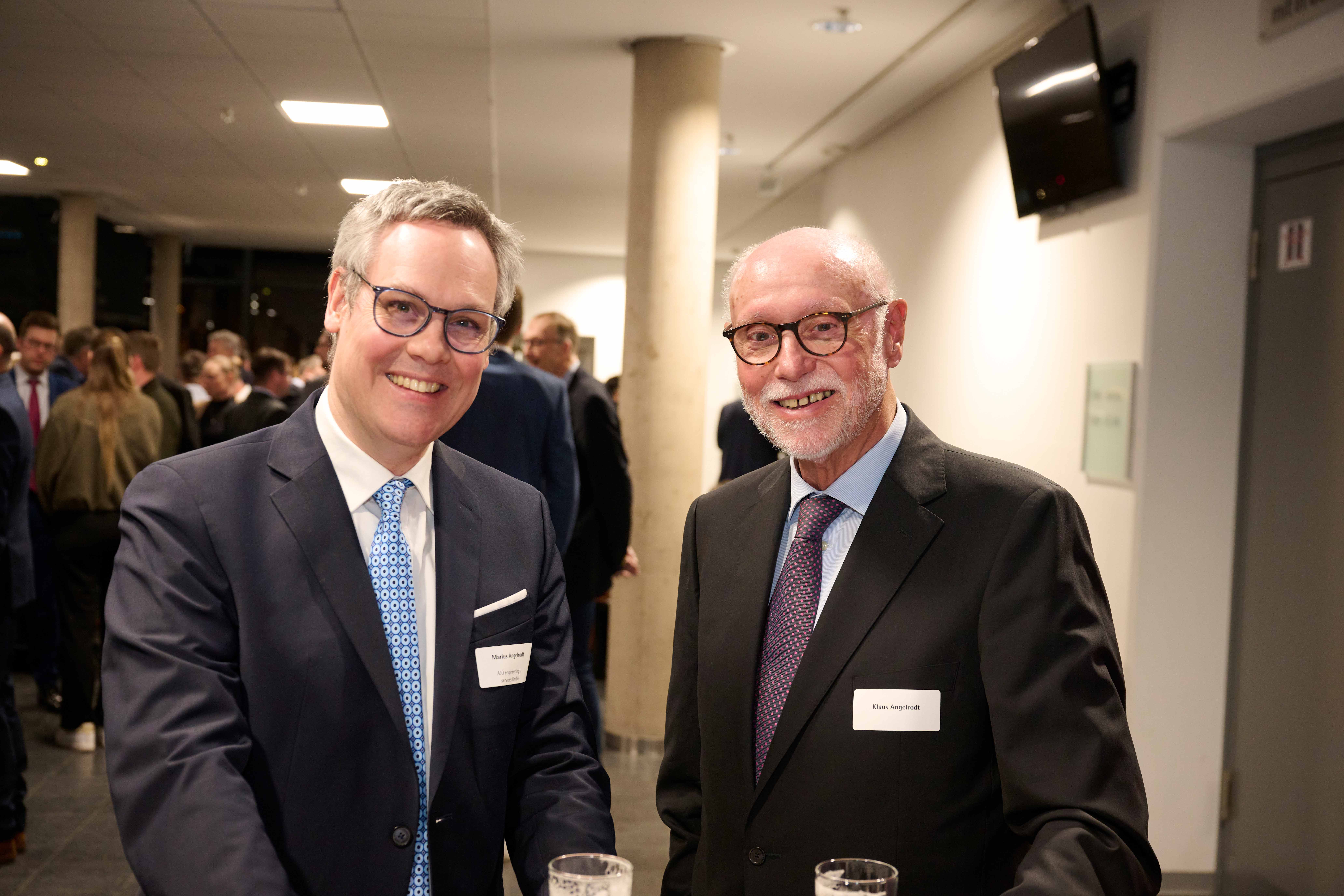 Marius Angelroth (AJO engineering + services)  und Klaus Angelroth