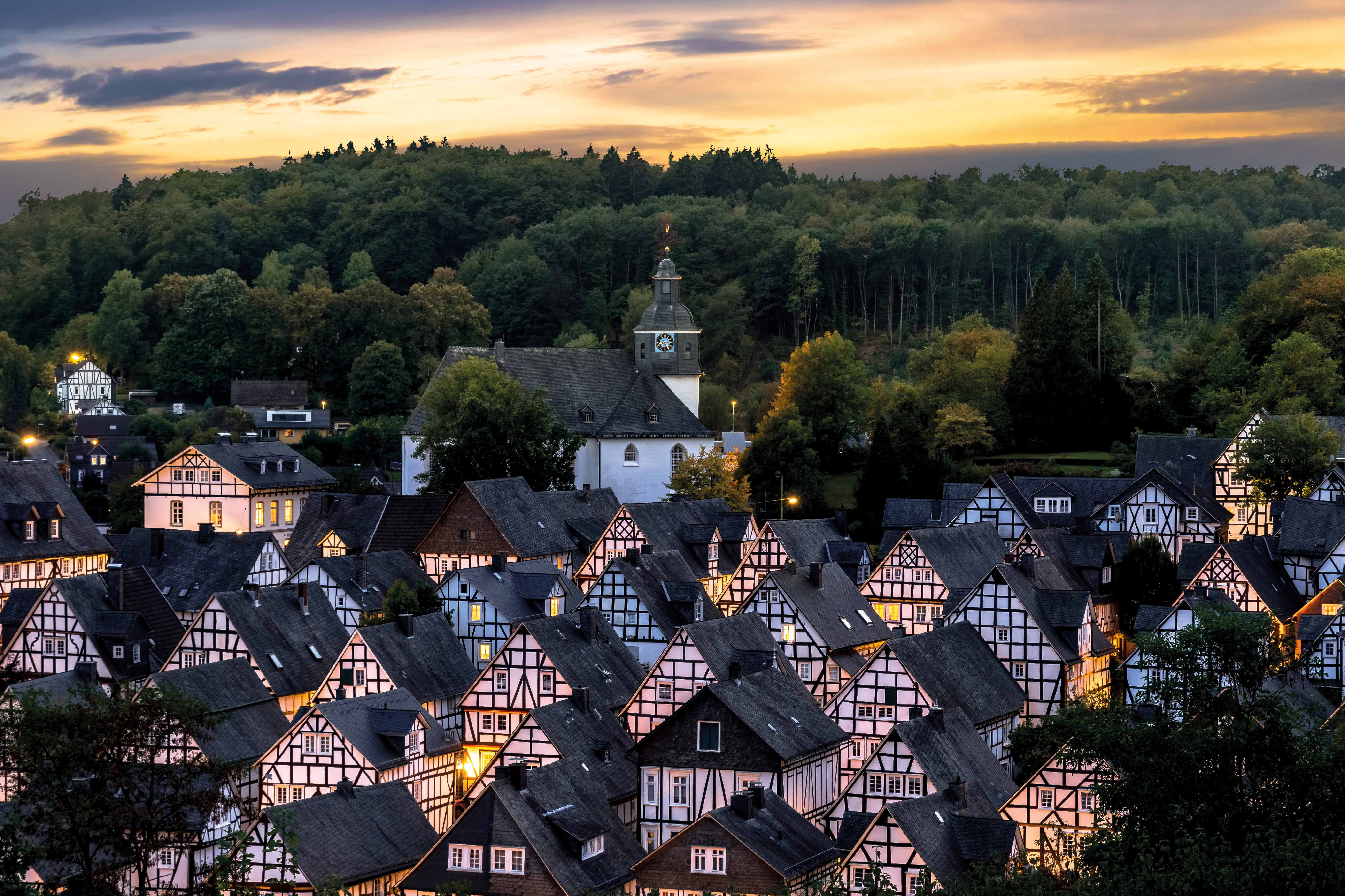 Postkartenidylle und  zeitgemäße Infrastruktur