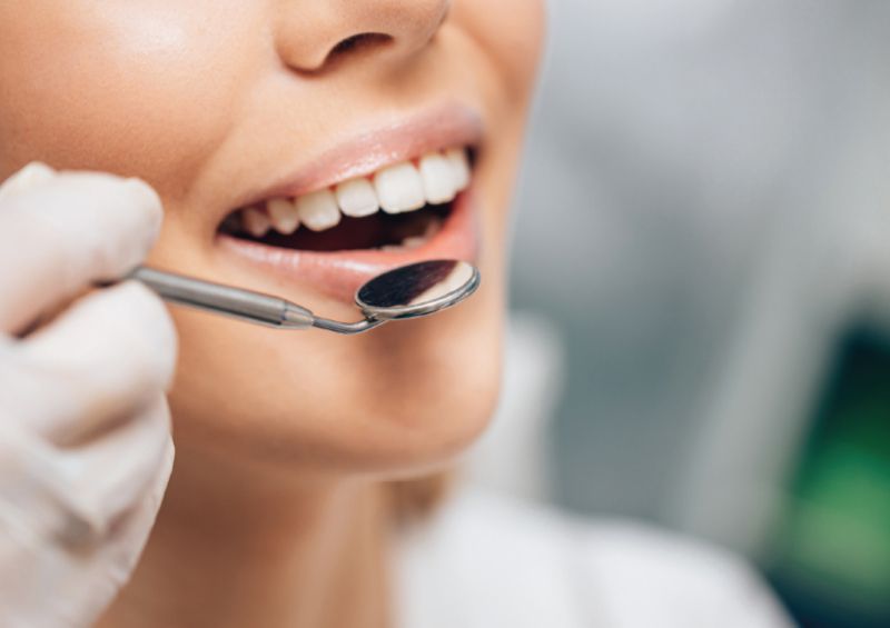 Zahnerkrankungen  gefährden Gesundheit