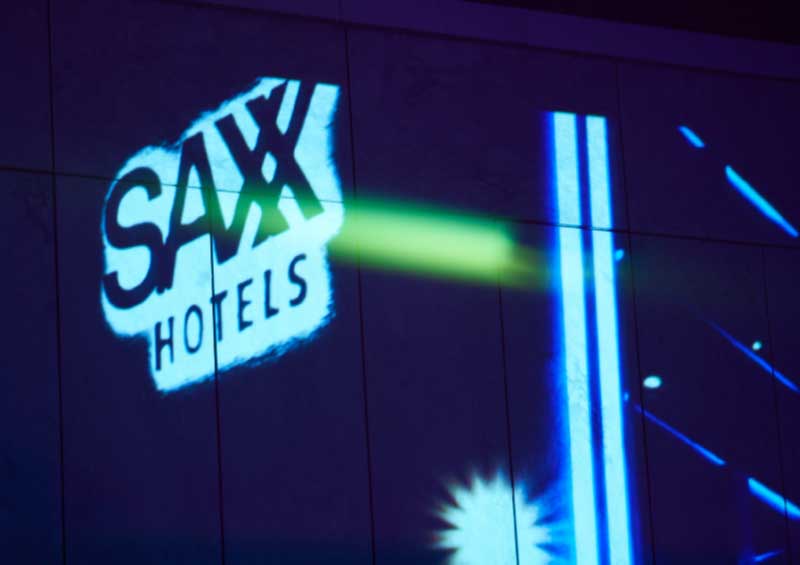 Eventbereich im SAXX Hotel mit Partynacht eröffnet