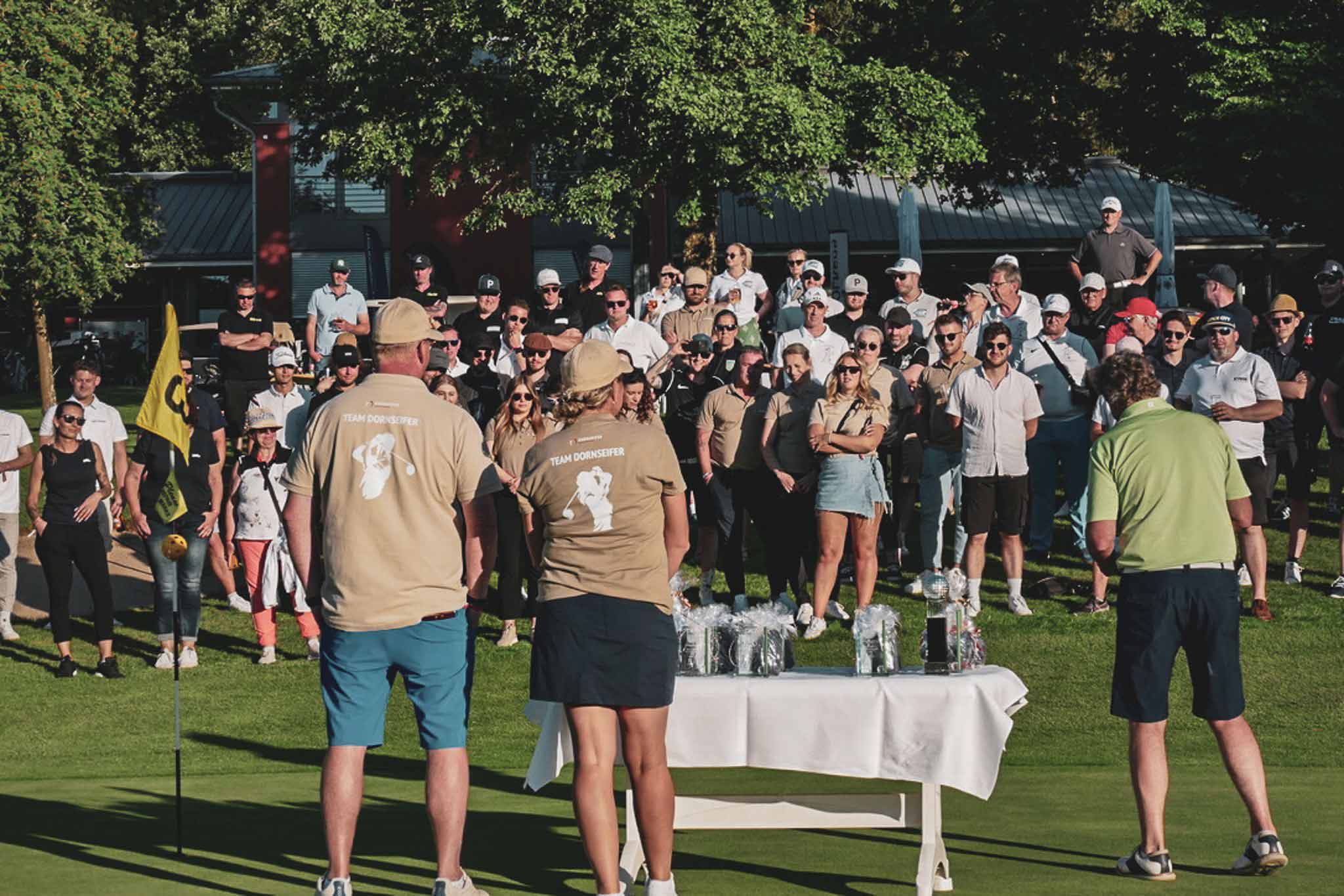Siegerehrung mit Sundowner