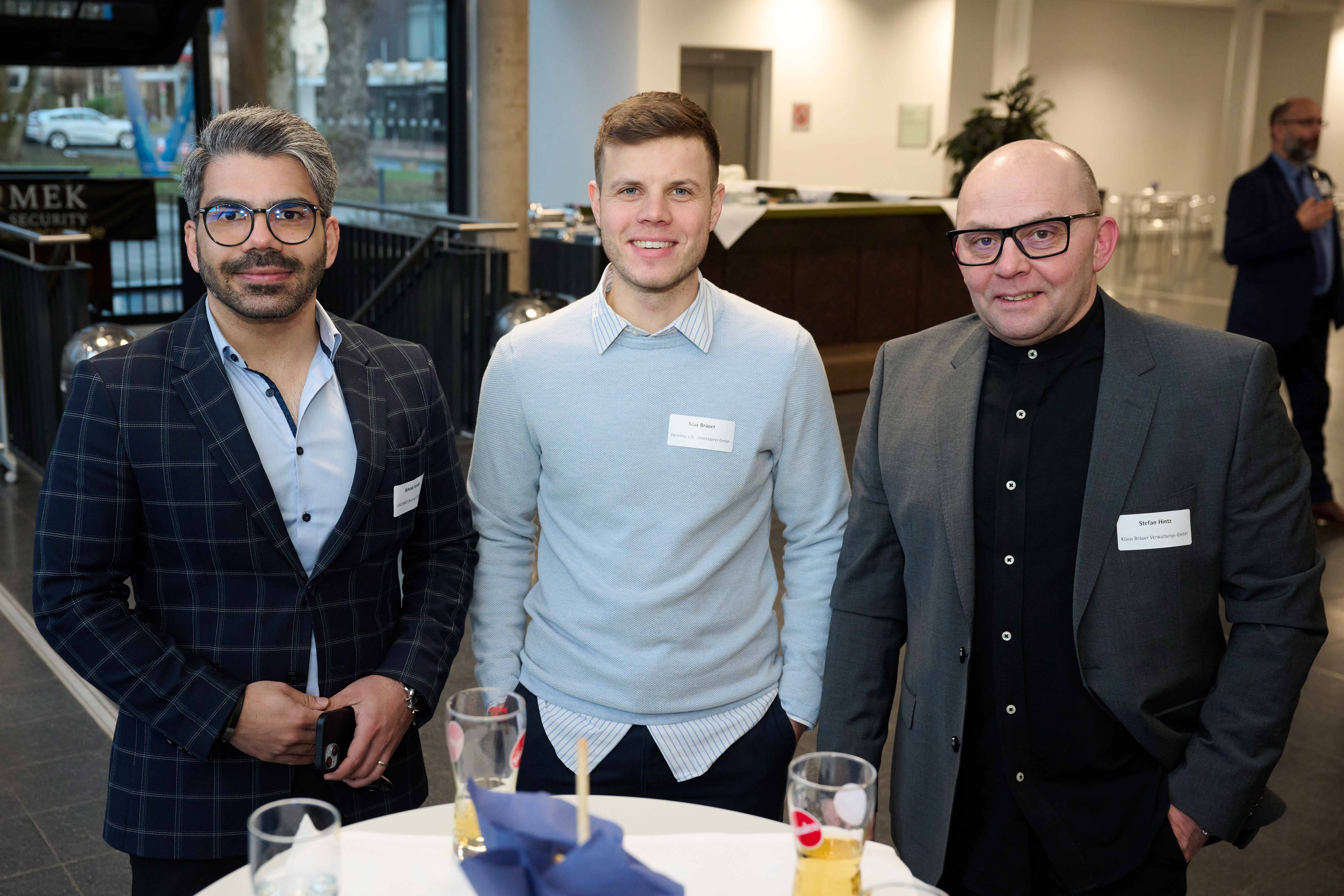 Behzad Javadi (VISIONNEU Business Consulting), Max Bräuer  (Hennche‘s Stadtmetzgerei) und Stefan Hintz (Klaus Bräuer Verwaltung)