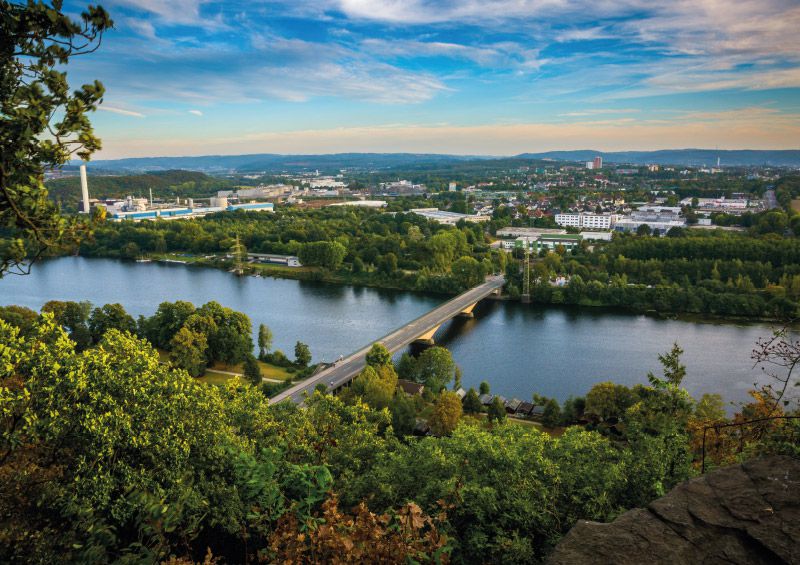 WER HAT ANGST VOR DER SCHWARZEN HAND?