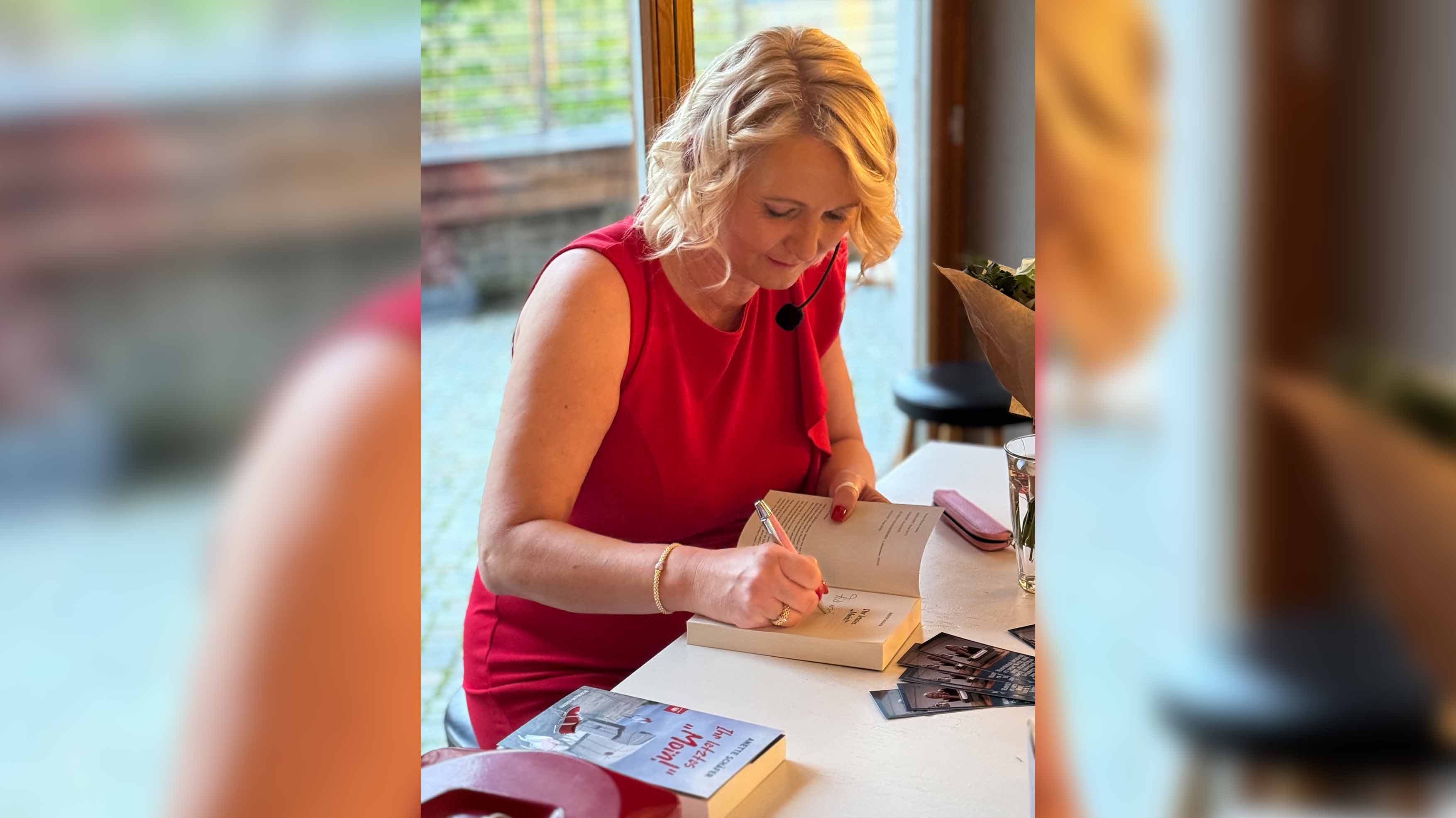 Die leidenschaftliche Krimiautorin aus Siegen